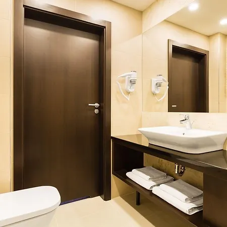 Hotel Desilva Premium Poznan 4*